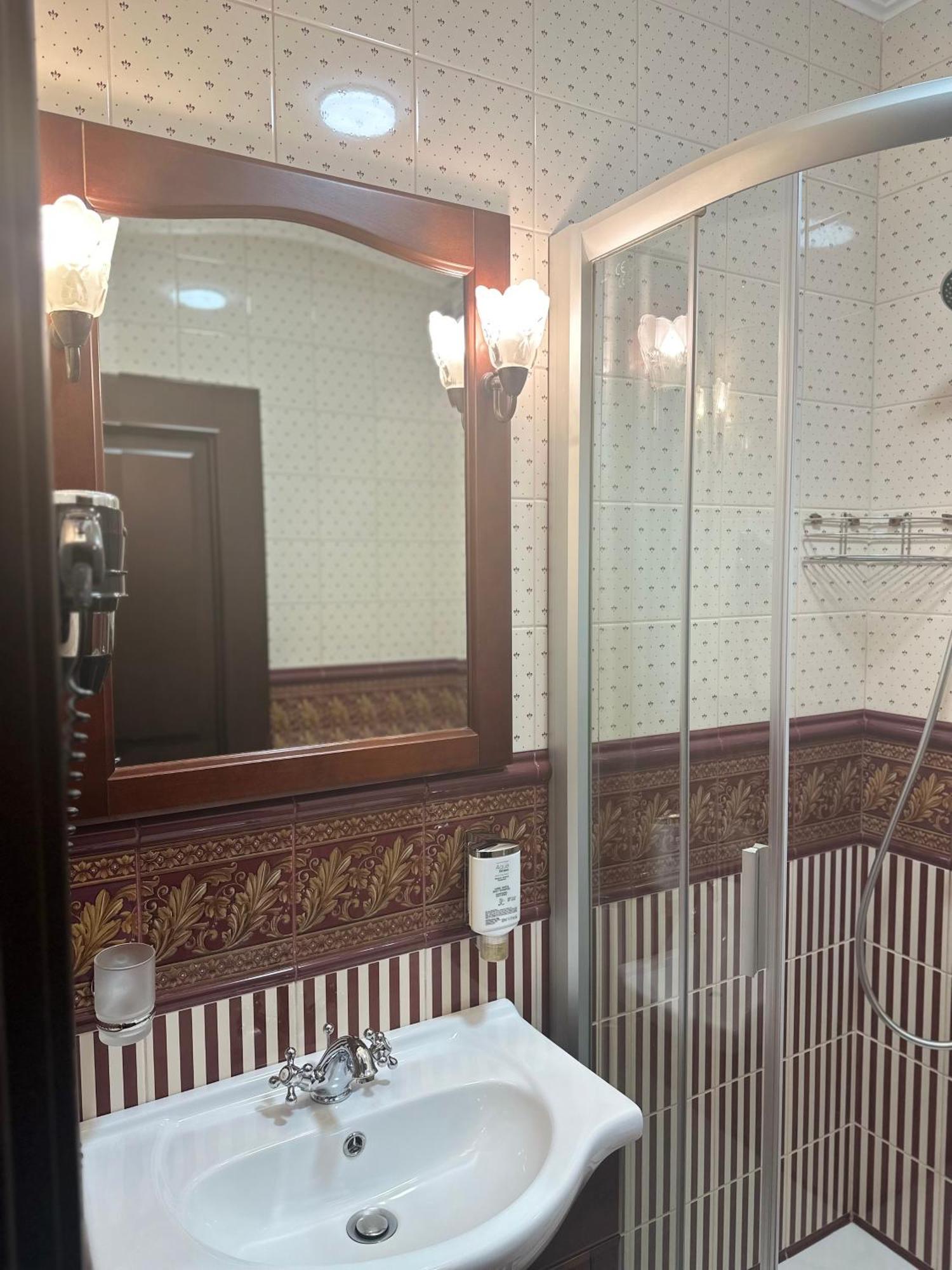 Luxury Boutique Andreevskiy Lwów Zewnętrze zdjęcie