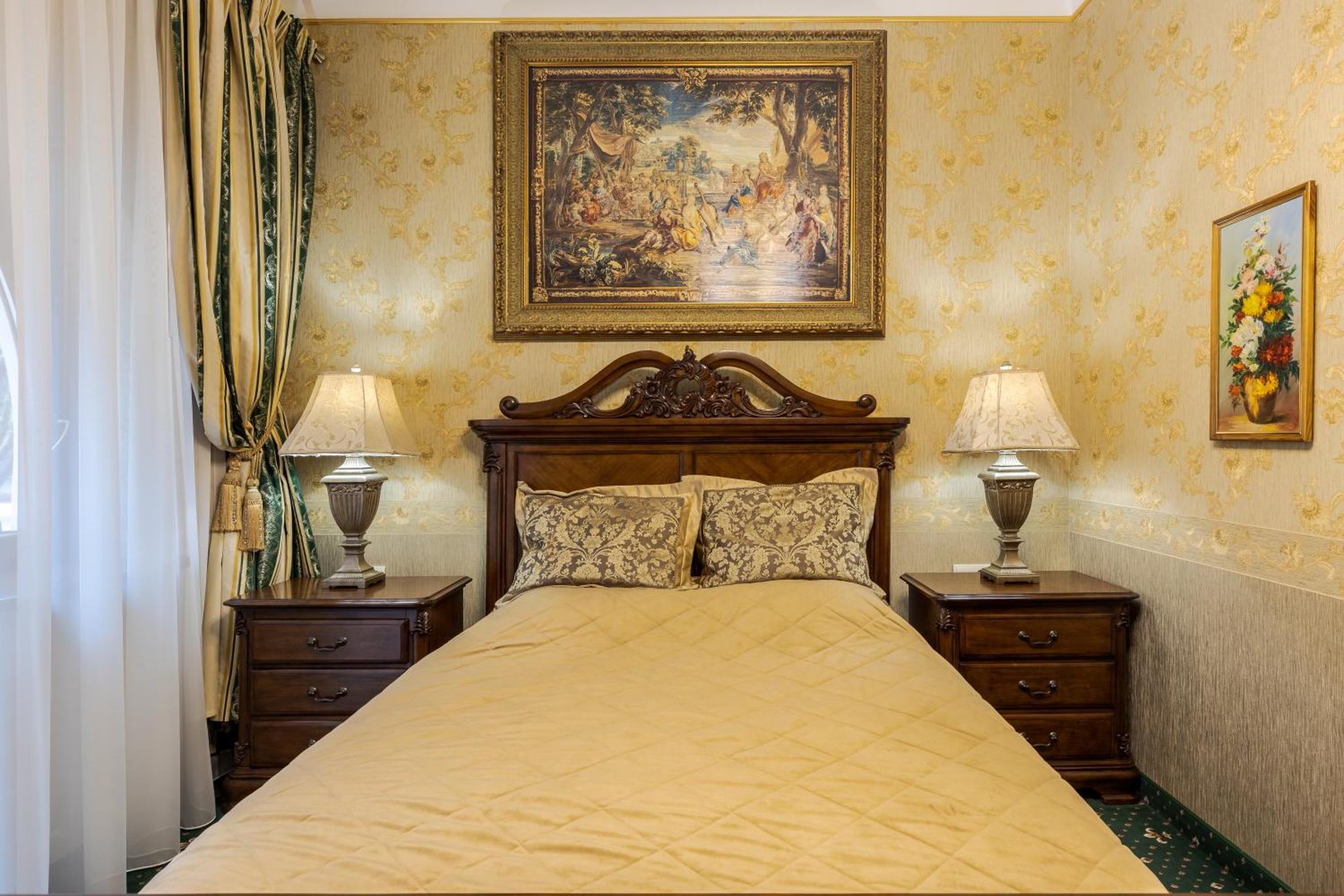 Luxury Boutique Andreevskiy Lwów Zewnętrze zdjęcie
