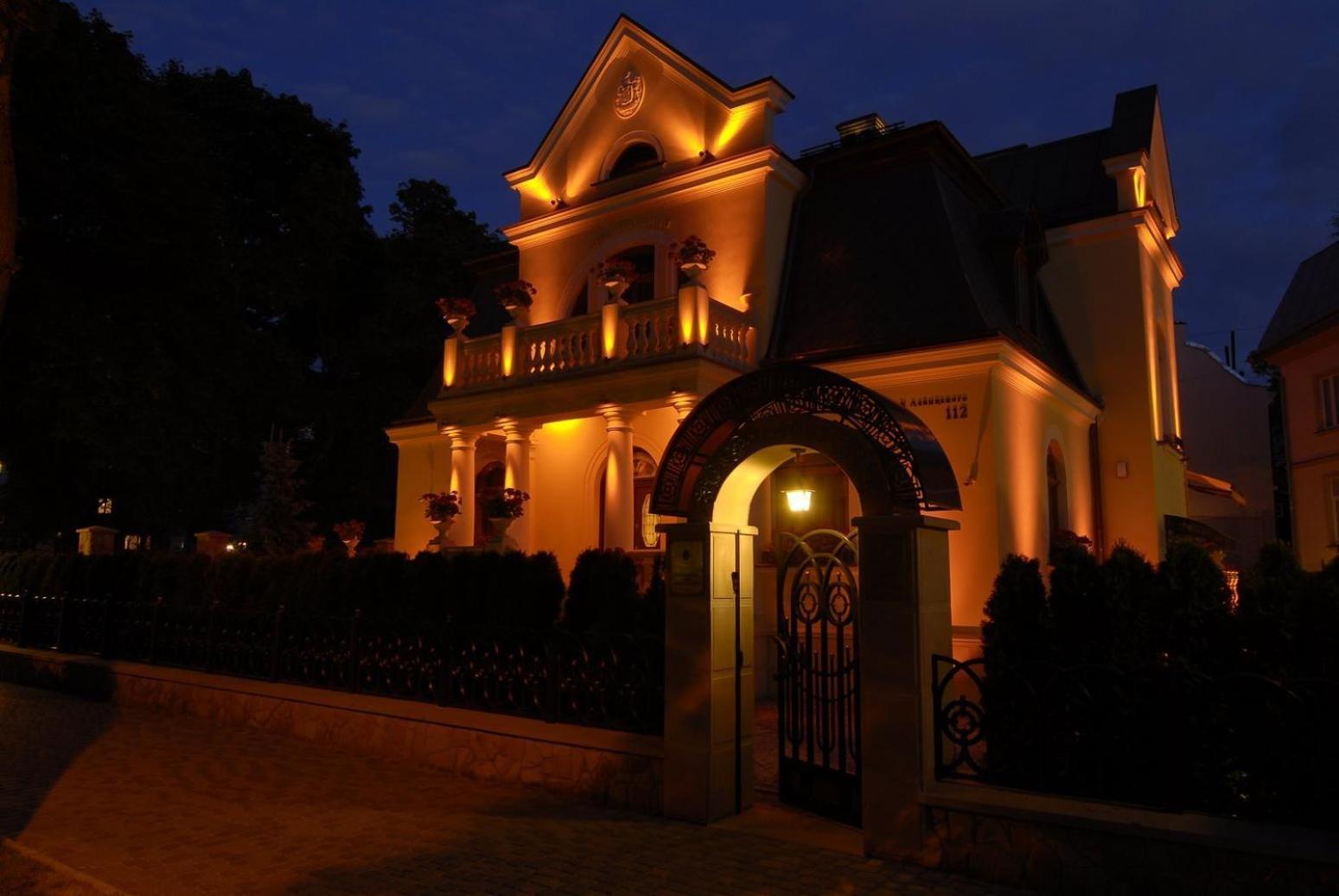 Luxury Boutique Andreevskiy Lwów Zewnętrze zdjęcie